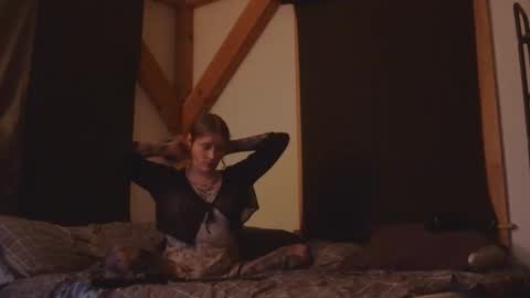 Betsy online show from February 5, 4:39 am