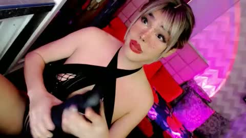 MISTRESS DOMME online show from April 26, 1:53 pm