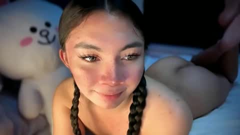 Yeng online show from February 25, 7:51 pm