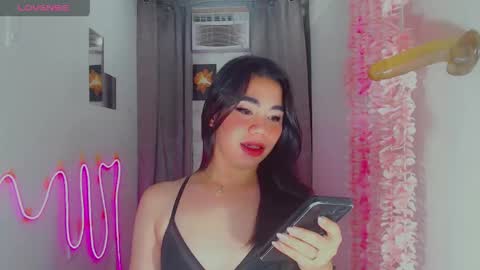 kiaaannaaaa online show from April 21, 2:26 am