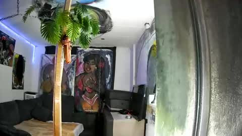 Shemale Anna online show from March 17, 3:20 am