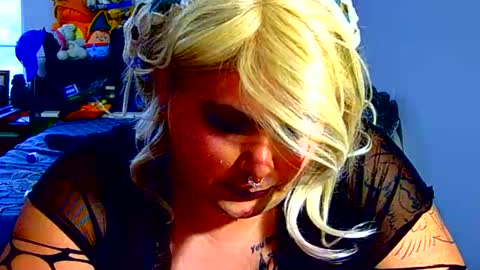 bimborosalie online show from April 14, 11:32 pm