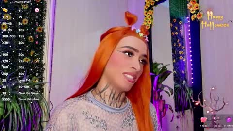 Snapshot of bitch_capelli chatting on October 22, 6:43 pm .. .. online show from October 22, 6:43 pm