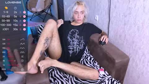 blooming_soul online show from September 12, 8:44 am