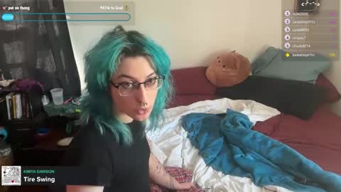 boywithbug online show from January 5, 7:39 pm