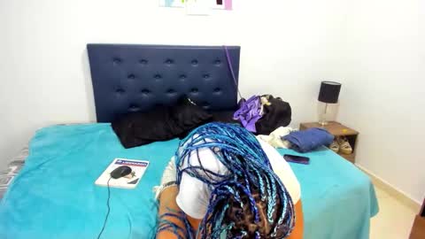 Snapshot of brenda_sofia chatting on October 22, 7:27 pm brenda_sofia online show from October 22, 7:27 pm
