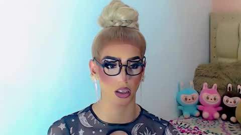 BRIANA online show from November 24, 6:48 am