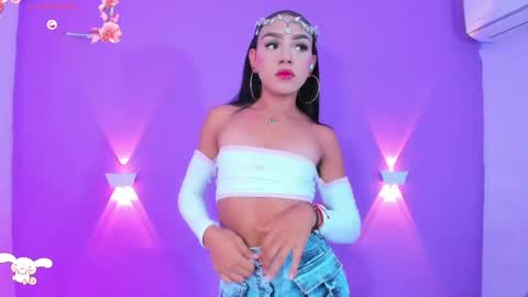 Brittany online show from September 30, 4:34 am