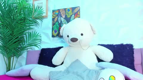 BRIYIT     online show from September 17, 5:12 am