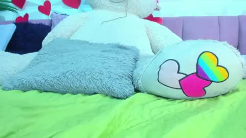 BRIYIT     online show from September 23, 6:19 am