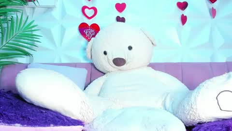BRIYIT     online show from March 27, 4:48 am