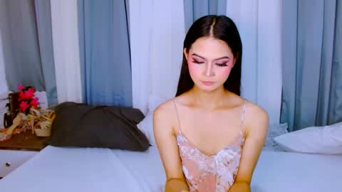 Roberta  GODDESS OF PLEASURE AND SEXUALDESIRE   online show from October 11, 10:06 am