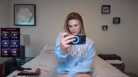 buitifulblonde online show from March 5, 10:59 pm