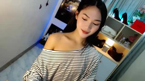 caitlin online show from March 2, 7:32 pm