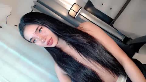 call_me_nina online show from June 2, 2:02 am