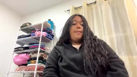 camzxoxox online show from January 23, 11:59 pm