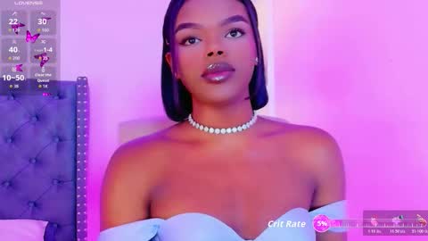 camiestrada online show from November 11, 5:04 pm