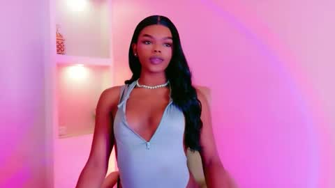 camiestrada online show from March 2, 9:22 pm