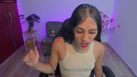 C A M I L A online show from April 14, 10:15 pm