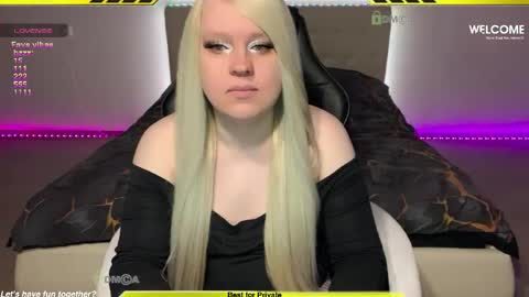 Miley online show from April 21, 11:50 am