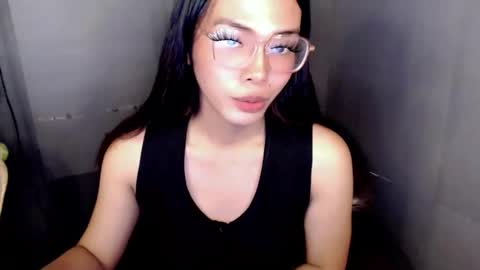 Candi online show from December 18, 3:12 am