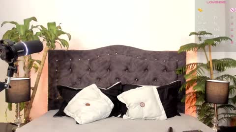 CamilaInstagram candy canne  Pvt open online show from December 16, 7:32 pm