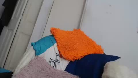 Snapshot of candy_cumy1 chatting on December 24, 11:06 am Dayan Camila online show from December 24, 11:06 am