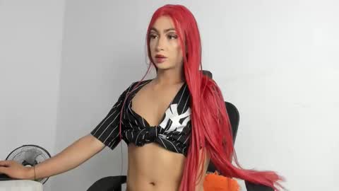 Snapshot of candy_cumy1 chatting on September 17, 10:09 am Dayan Camila online show from September 17, 10:09 am