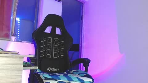 candy_giuliana21 online show from April 24, 1:41 am