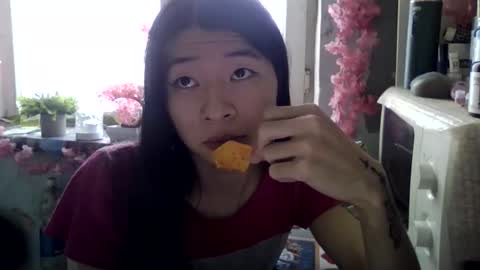 Snapshot of carlyjoy chatting on October 23, 11:14 am CarlyJoy online show from October 23, 11:14 am
