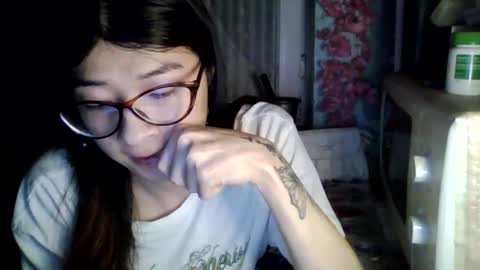 CarlyJoy online show from March 18, 7:02 pm