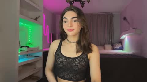 Carry online show from February 5, 4:37 am