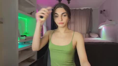 Carry online show from February 11, 10:37 am