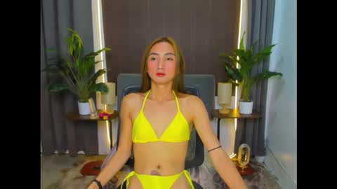 cassandrafoxxx online show from March 2, 9:00 pm