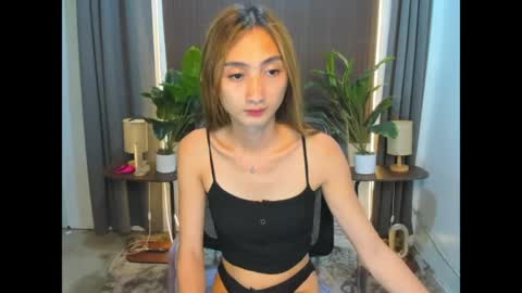 cassandrafoxxx online show from April 27, 3:49 am