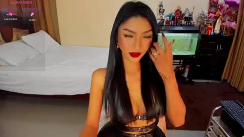 CassieValbalera online show from June 12, 3:49 am