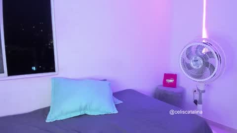 celiscatalina instagram online show from September 29, 7:19 am