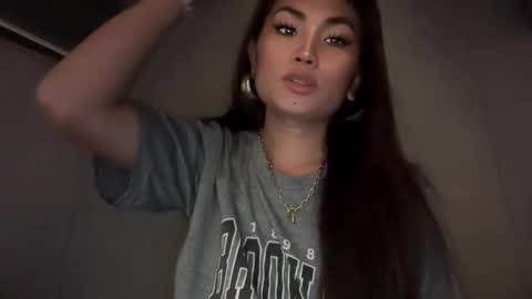 Snapshot of cathy_sanches chatting on October 23, 2:15 am cathy online show from October 23, 2:15 am