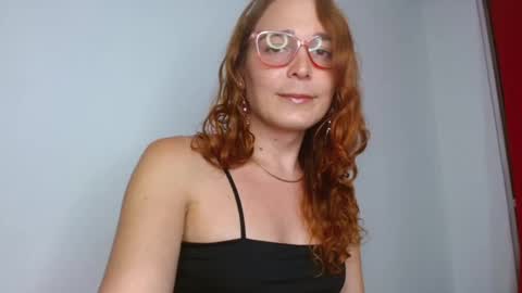 Snapshot of catnessa_ chatting on January 22, 2:37 am Catalina Restrepo online show from January 22, 2:37 am