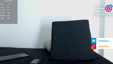 cava_pretty online show from October 28, 5:27 am