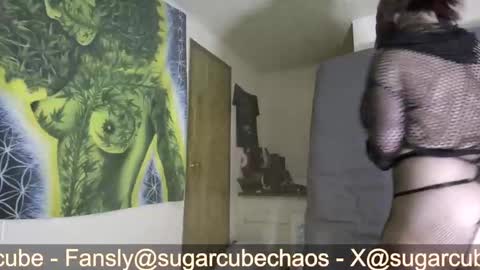 chaoticsugarcube online show from September 13, 2:06 am