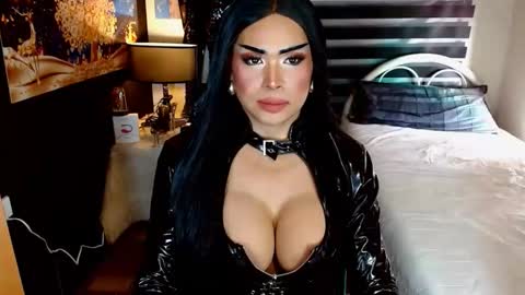 charismatic_apple online show from February 20, 6:59 am