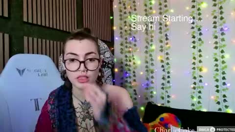 Charlie Cake online show from July 12, 8:44 pm