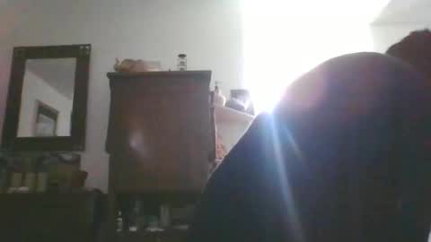 Snapshot of charr1barr chatting on October 23, 3:21 am Miss Chocolate online show from October 23, 3:21 am