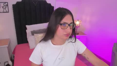 Cherry online show from December 15, 2:22 pm