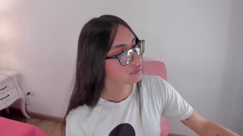 Cherry online show from February 11, 1:19 pm