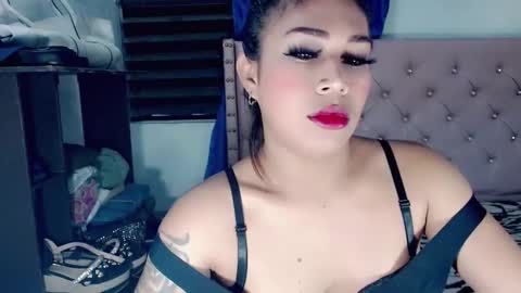 chocolatetriplex online show from March 17, 9:11 am