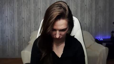 Christi online show from March 11, 9:45 am