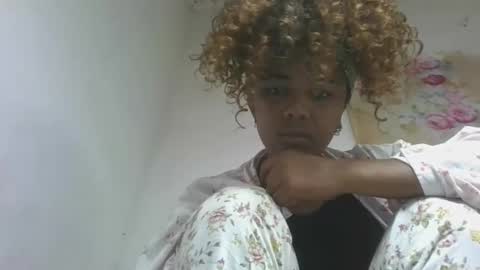 ciciazzhh online show from March 8, 3:21 am