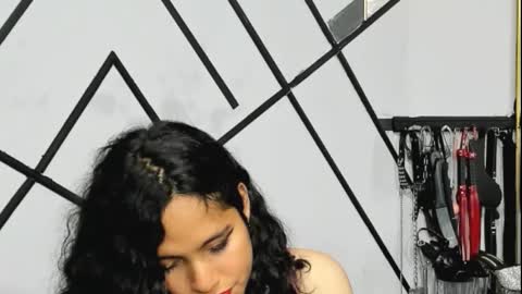 cintyarose online show from March 11, 2:10 pm